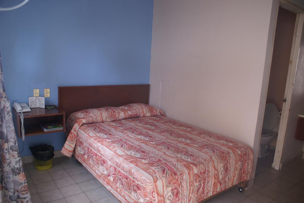 Hotel De Mexico Ματαμόρος Δωμάτιο φωτογραφία
